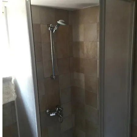 Unique Modern 2 Bedroom Aparment アパート アヤナパ